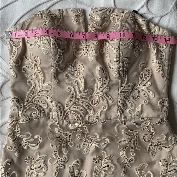 Vince Camuto Champagne sequin strapless dress🌟 - Picture 10 of 15